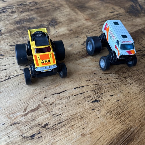 Two matchbox high riders - high, 4x4