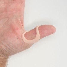 THUMB SUPPORT PEACH OVAL FOR