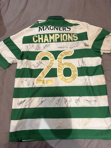 Signed celtic champions - signed, 25/26