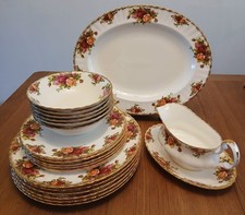 Royal Albert Old Country Roses