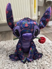 Stitch Crashes Disney Beauty