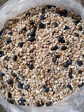aquarium gravel 10kg - White and Black Mix