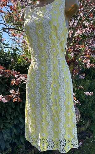 Vintage 60s daisy retro style - 60s,
