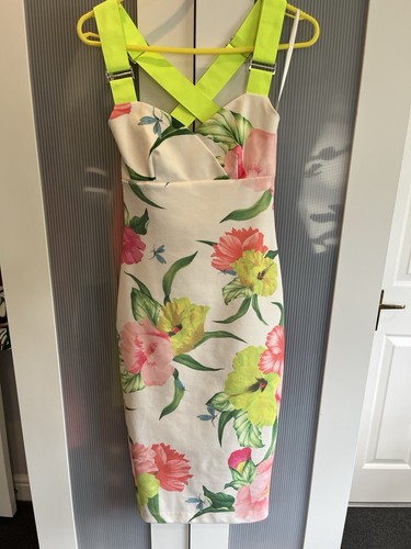 Stunning ted baker fitted - stunning,