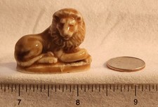 Wade Whimsies mini cat figure