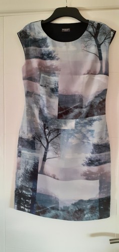 Minuet tree design - (¥m24).,