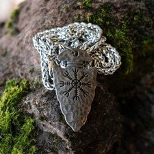 Viking Arrowhead Pendant Necklace – Vegvisir Rune Design - Norse Celtic Gifts