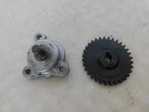 Engine oil pump - oil, vespa