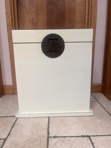 Oka trunk chest lacquered off - trunk,