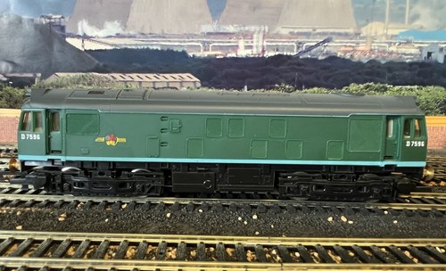 Hornby gauge class 25 - hornby,