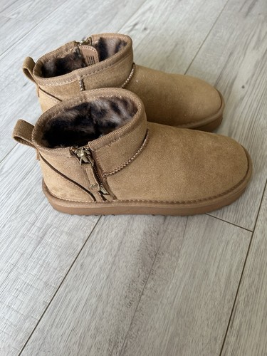 Lipsy london beige uggs inner - uggs,