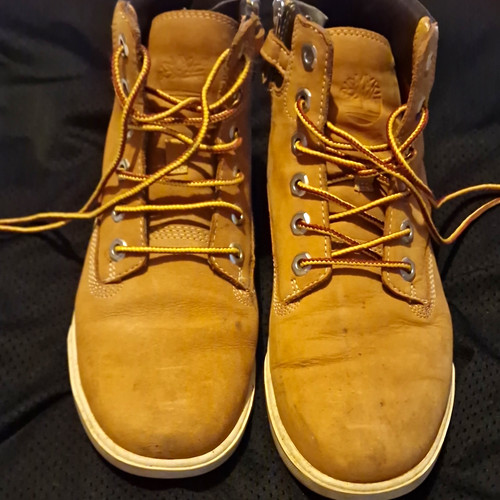 Timberland tan leather chukka - timberland,