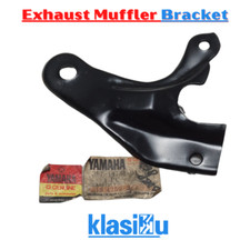 Yamaha YB100 YB 100 YB-100 Exhaust Muffler Bracket NOS Genuine