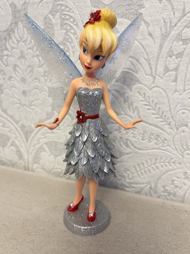 Disney showcase collection - disney,
