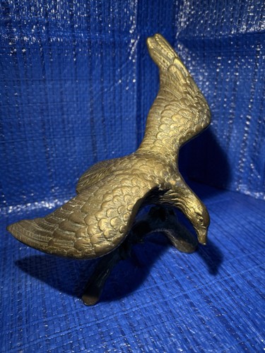 Vtg brass eagle log - brass, on