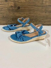 new Girls Next blue espadrille