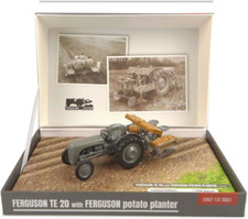 UH 7127 Ferguson TE20 & potato planter tractor , 1:32 Scale