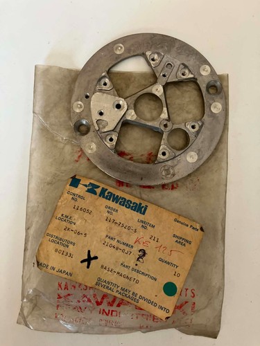 Original magnet base - , new