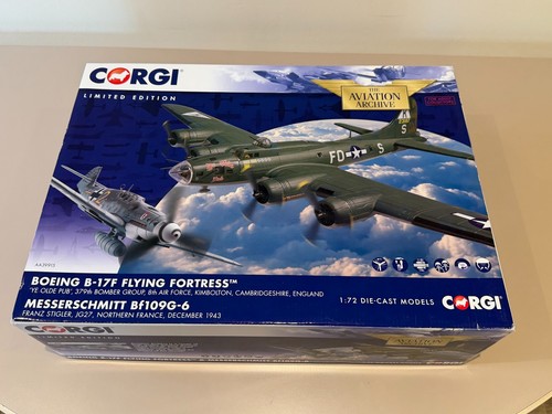 Corgi boeing b17f flying - corgi,