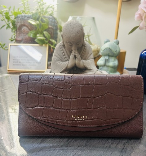 Nwt radley london - radley, road