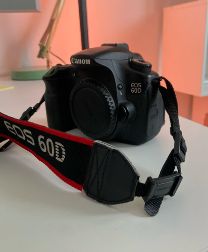 Canon eos 60d dslr - canon,