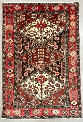 5x8 vintage bakhtiari wool rug - bakhtiari,