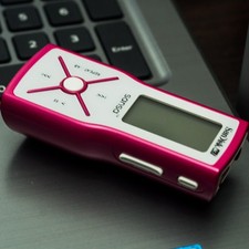 SanDisk Sansa m240 Pink ( 1 GB
