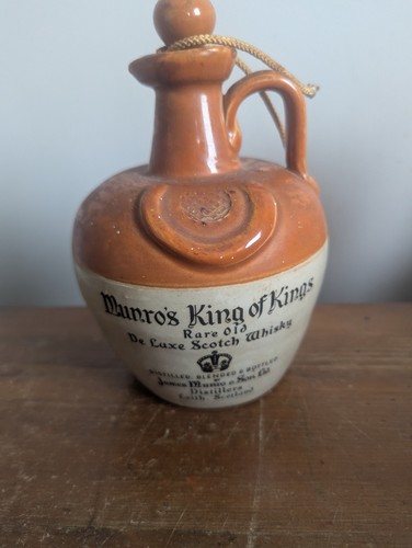Vintage munro king - vintage, of