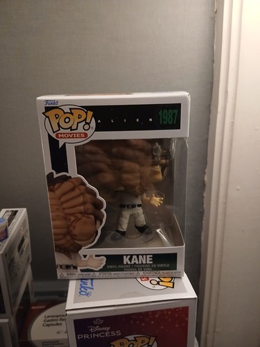 Alien kane w - alien,