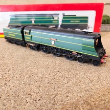HORNBY RAILWAYS OO GAUGE R2219