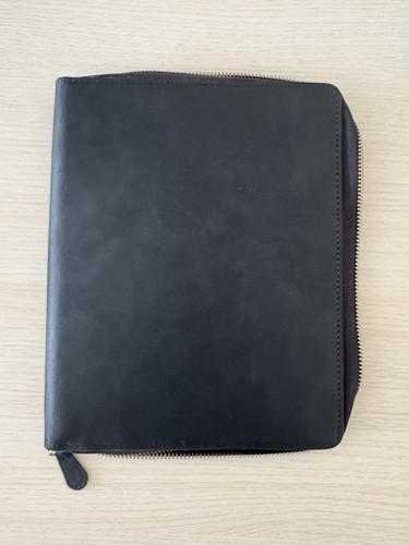 Leather zippered notebook - a5,