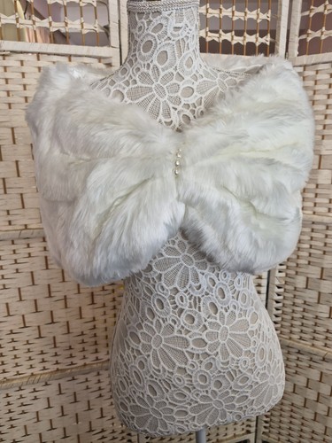 Cream faux fur bridal shawl - bridal,