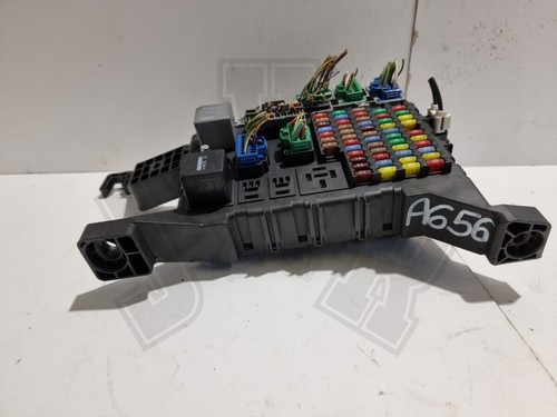 Jaguar type engine bay - engine, fuse