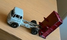 Bedford ton tipper - bedford,