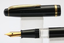 Vintage Willert 4E Black Extra Fine Piston Fill Fountain Pen