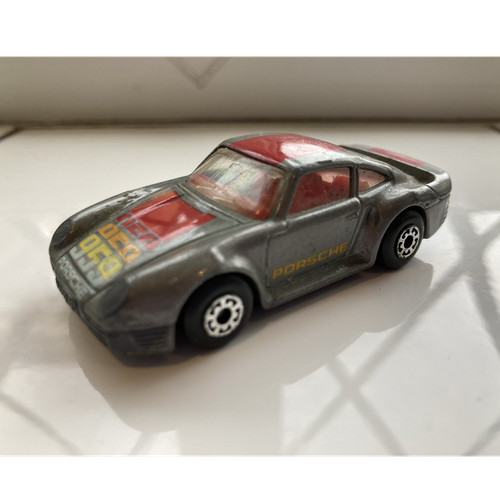 Great looking matchbox porsche - looking,