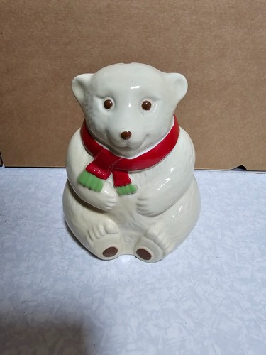 Wade winter polar bear - wade,