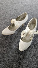 Bridal shoes size 3