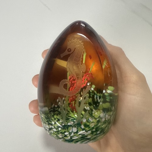 Paperweight caithness dancing - caithness,