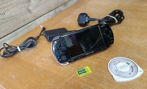 Sony psp 2003 bhandheld - 2003,
