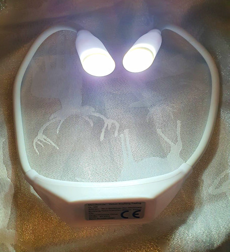 Led neck reading - neck, light