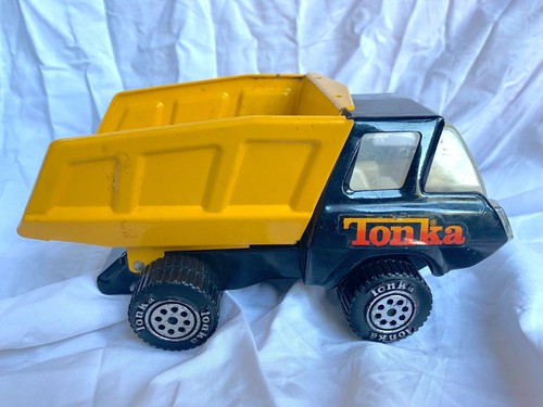 Vintage tonka toy dump truck - vintage,
