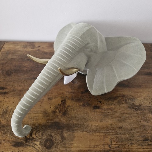 Unique animal elephant bust/