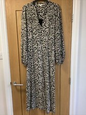 Boden Notch Neck Pintuck Midi