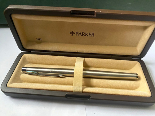 Parker metal fountain - fountain, pen
