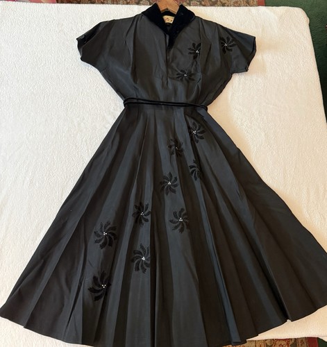 True vtg 40s - 40s, cocktail