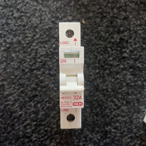 Mem 32a mcb memera - 32a, 2000