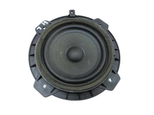 Loudspeaker left rear - loudspeaker,