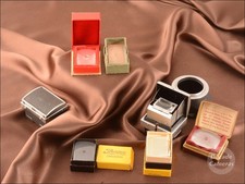 Ihagee  Waistlevel Finders, Screens  and a Hood- VGC - 1259