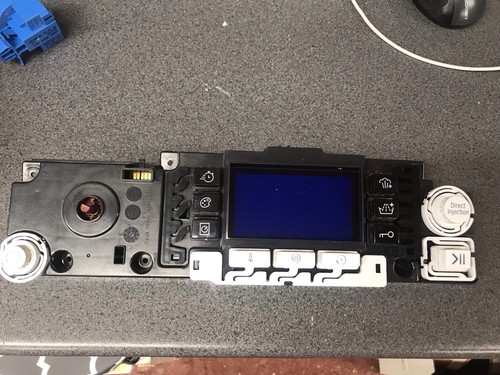 Display screen removed - display,